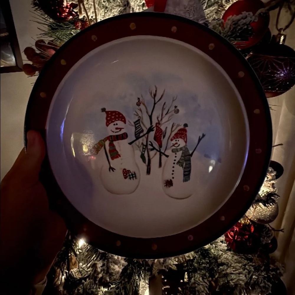 Festive Snowman Plate with Red Border